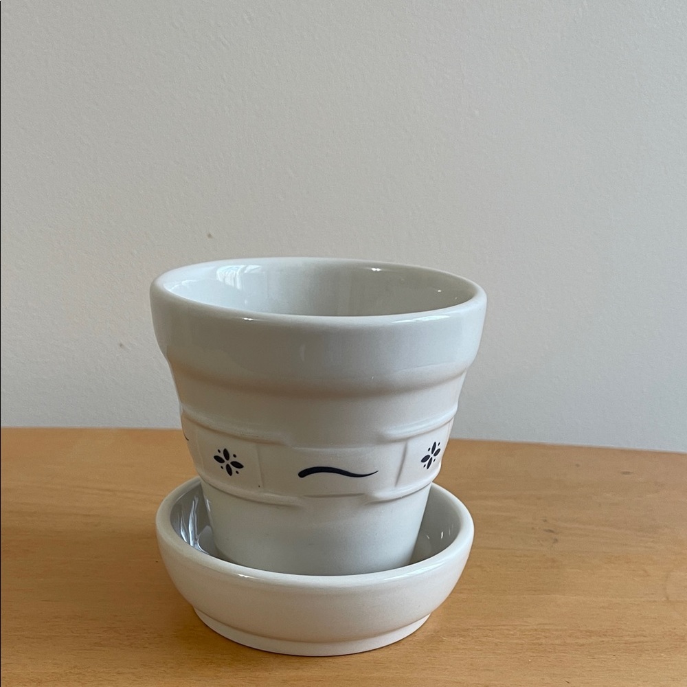 Longaberger planter and saucer